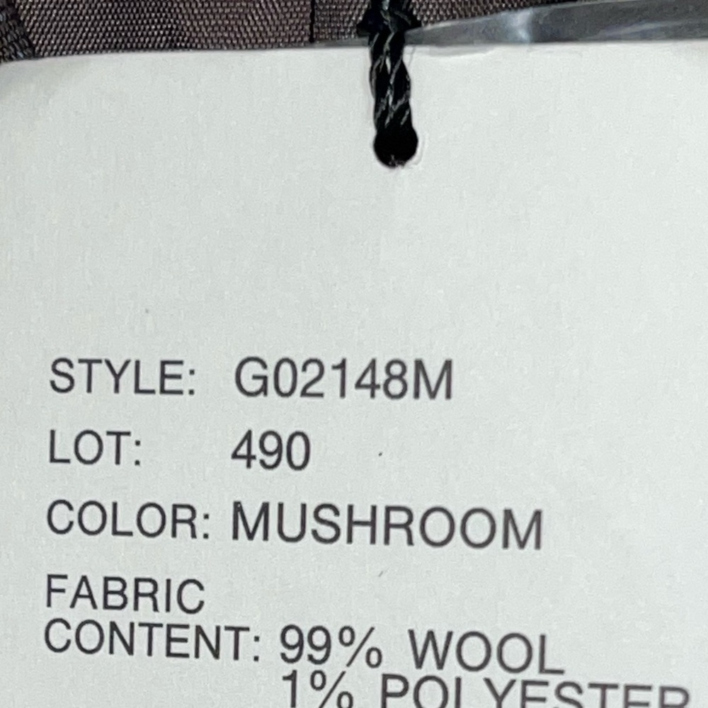 NWT Oscar De La Renta 99% Wool blazer jacket. Size 12, color mushroom. - Picture 9 of 9